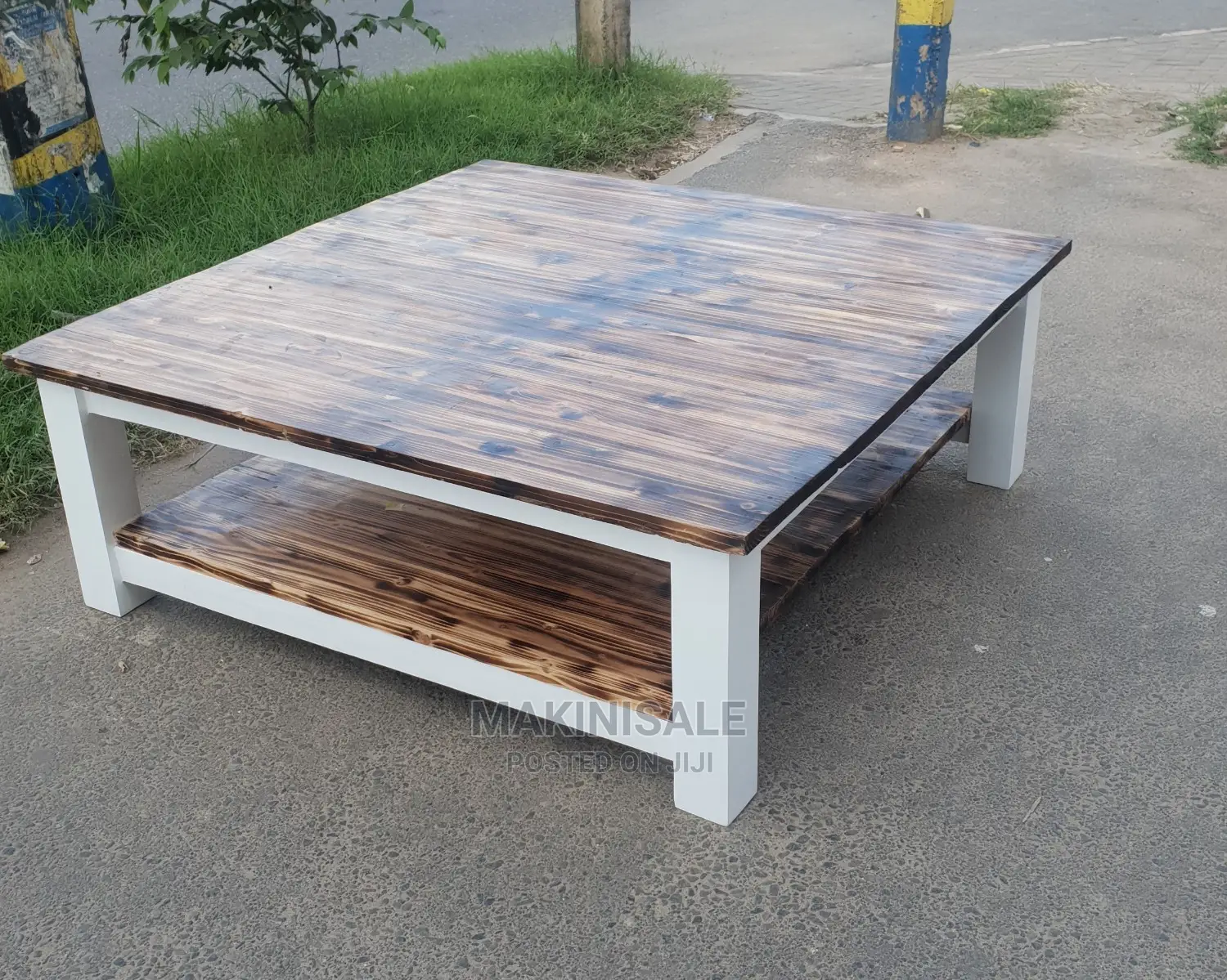 Coffee Table Nzuri Sana