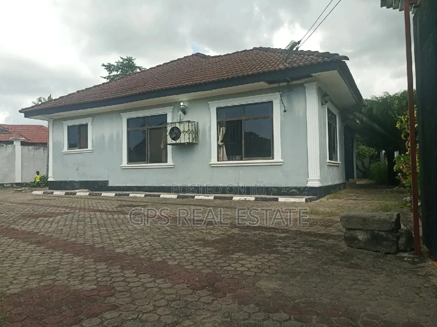 3bdrm House in Max Evarst, Kinondoni for Sale