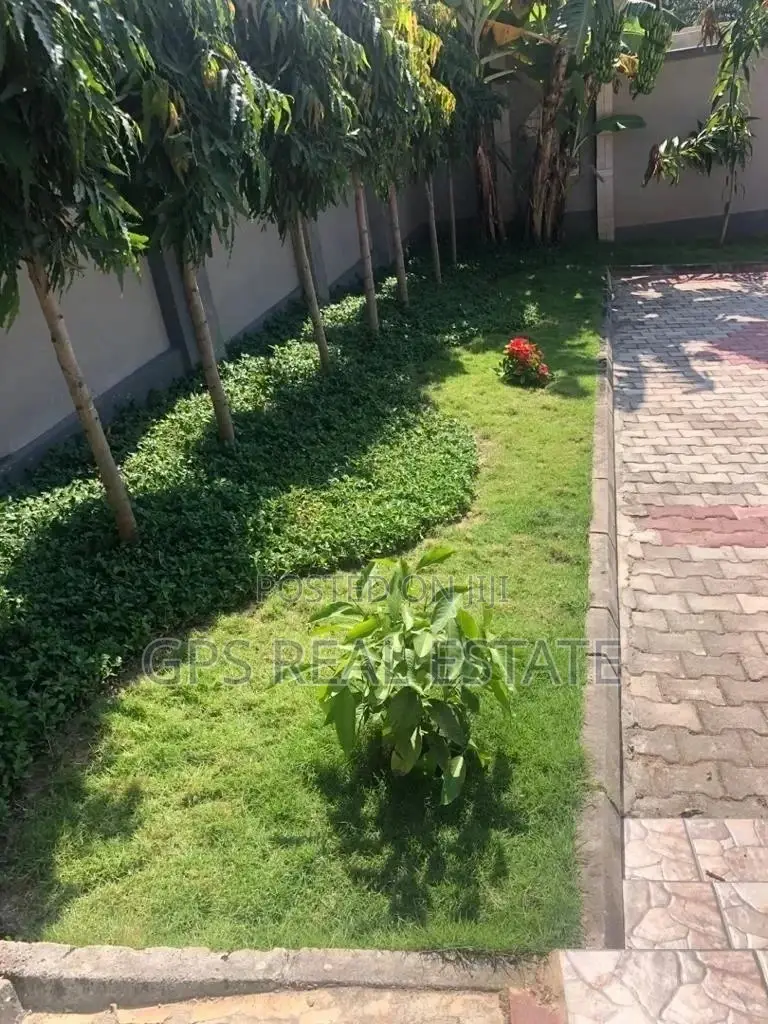 2bdrm Apartment in Max Evarst, Kinondoni for Sale