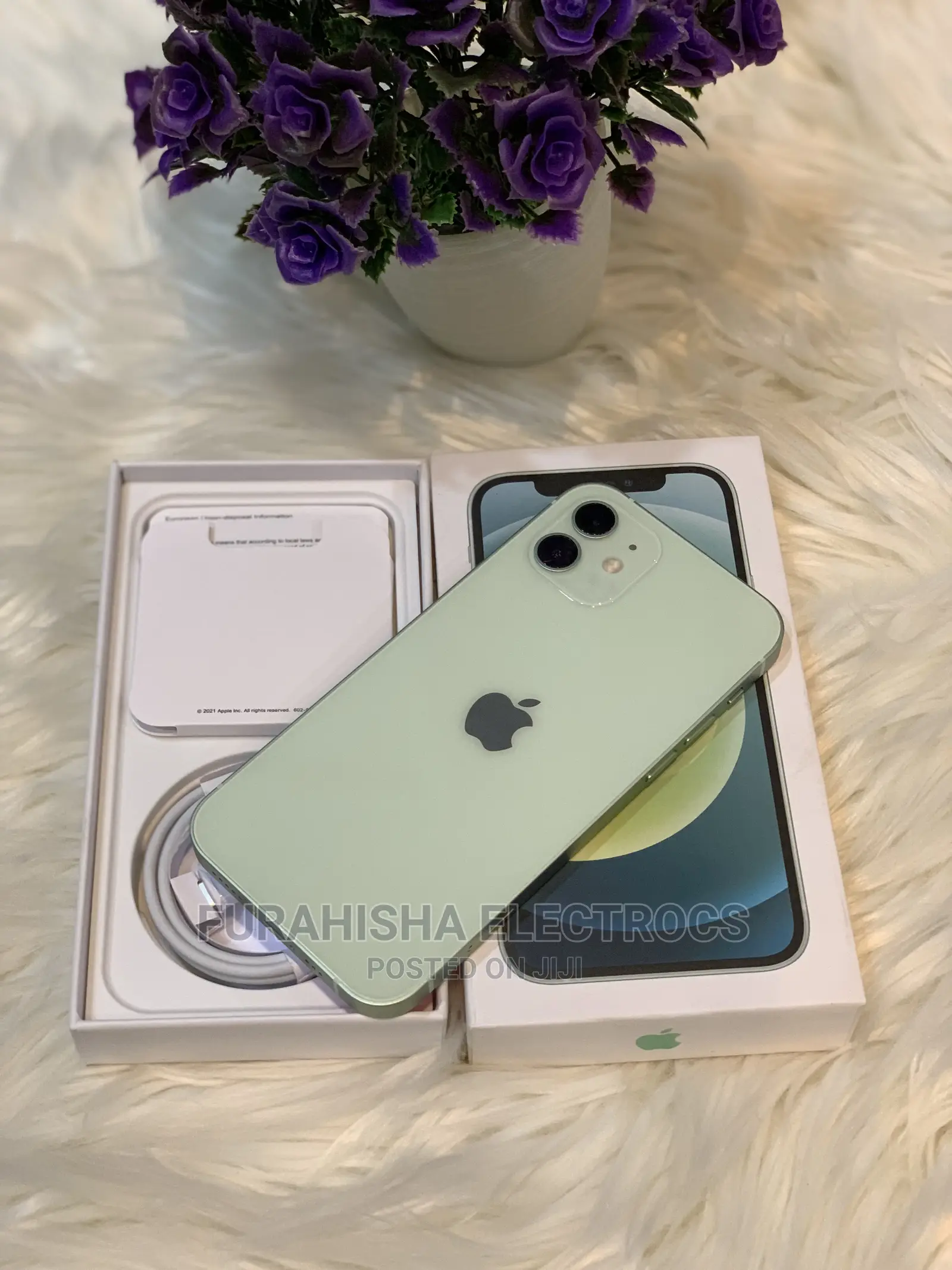 New Apple iPhone 12 64 GB White