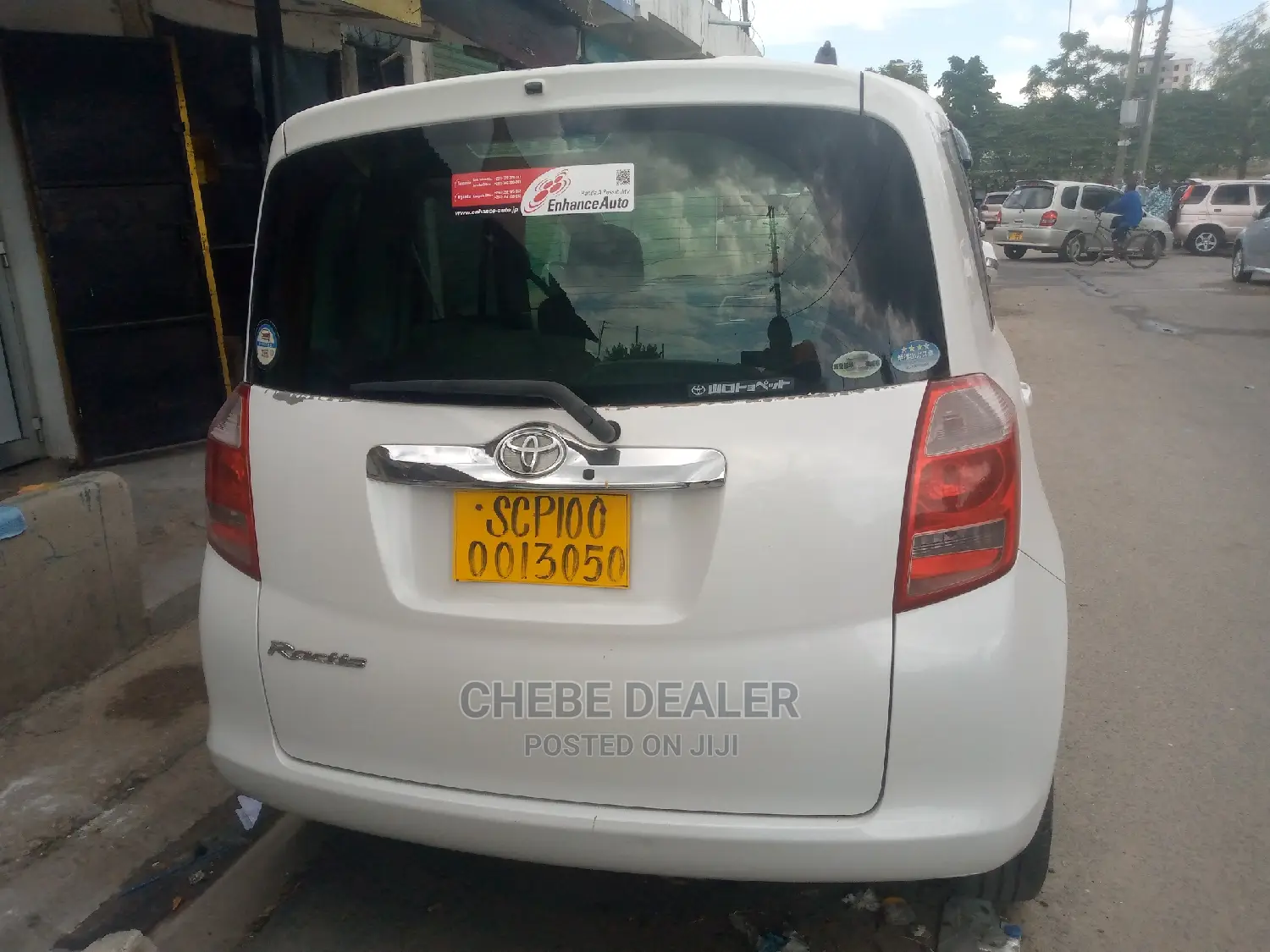 Toyota Ractis 2006 White