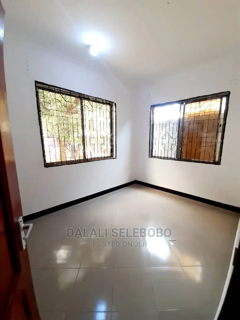 1bdrm Bungalow in Sinza Vatkani for rent