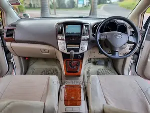 Toyota Harrier 2.4 2006 White