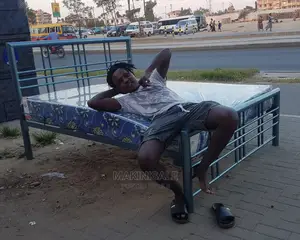 Kitanda Kizuri Sana Simple Bei Yetu Ni Poa