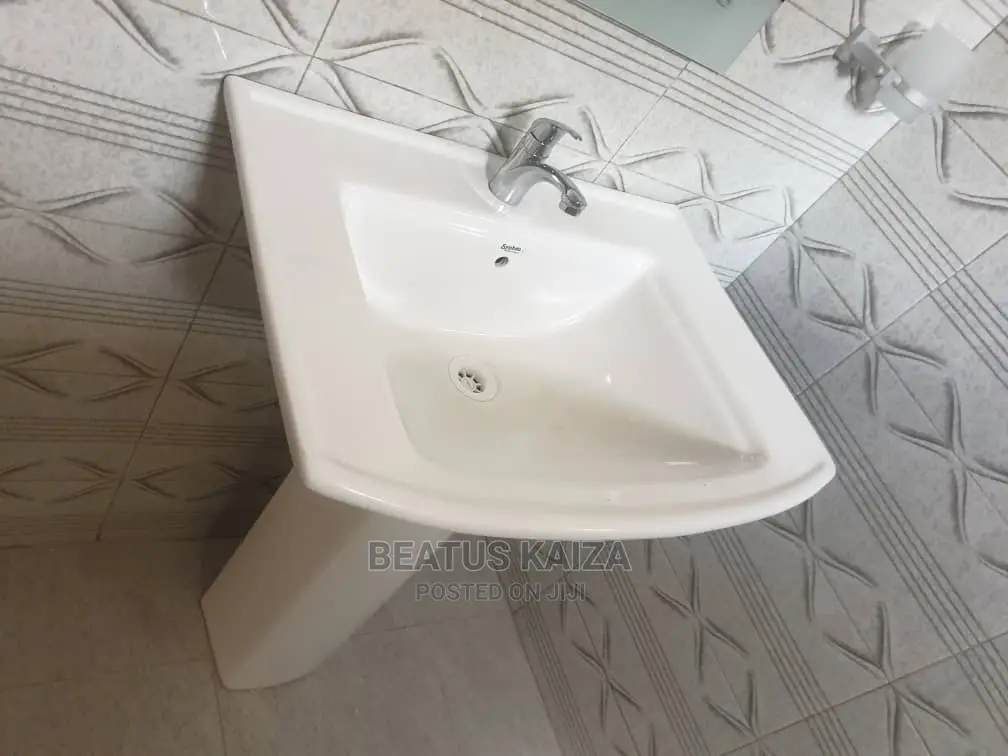 1bdrm Apartment in Kinondoni Mkwajuni for Rent