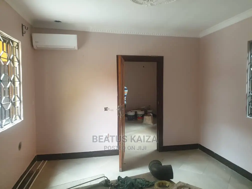 1bdrm Apartment in Kinondoni Mkwajuni for Rent