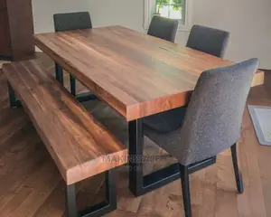 Dinner Table Nzuri Sana
