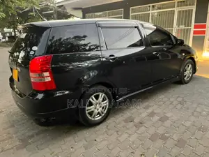 Toyota IST 2005 Black