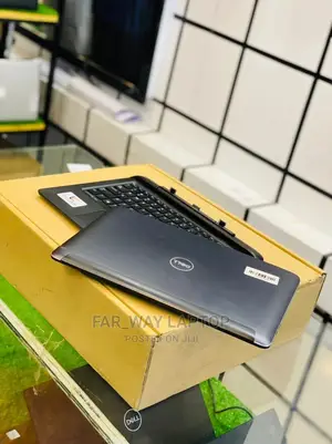 New Laptop Dell Latitude 7389 8GB Intel Core M SSD 256GB