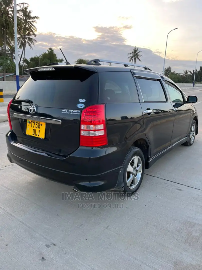 Toyota Wish 2005 Black