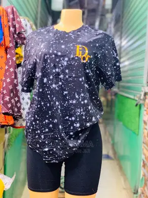Lady T-Shirt