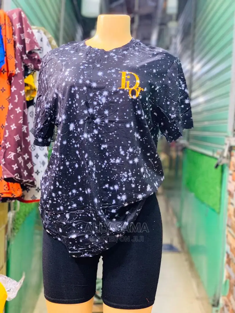 Lady T-Shirt