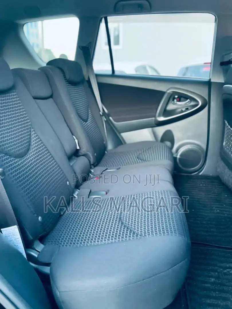Toyota Vanguard 2009 Black