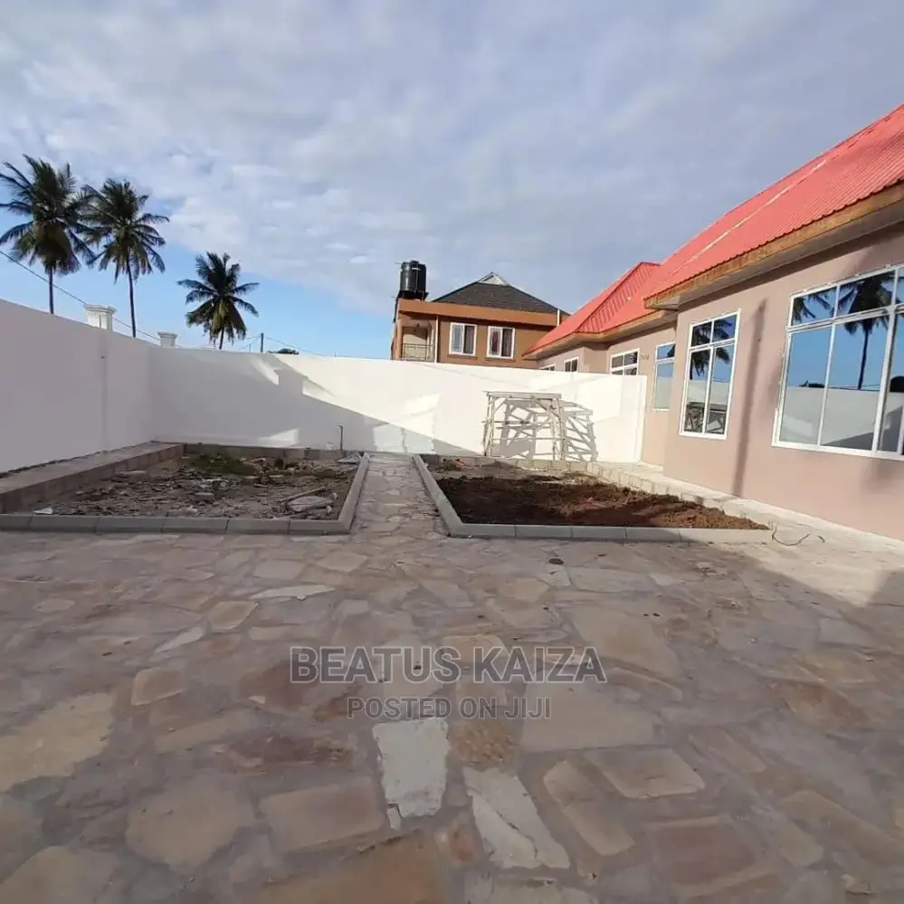 3bdrm House in Kigamboni Kibada for rent