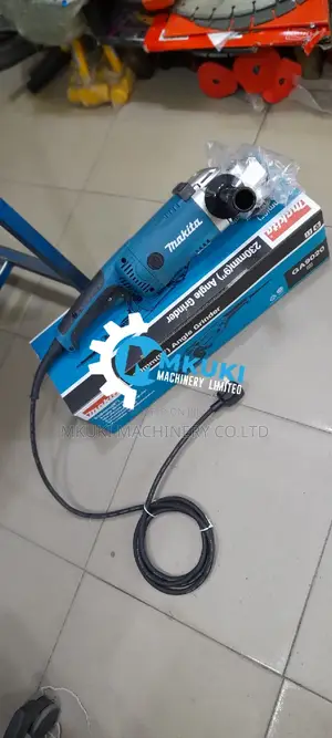Makita Angle Grender New