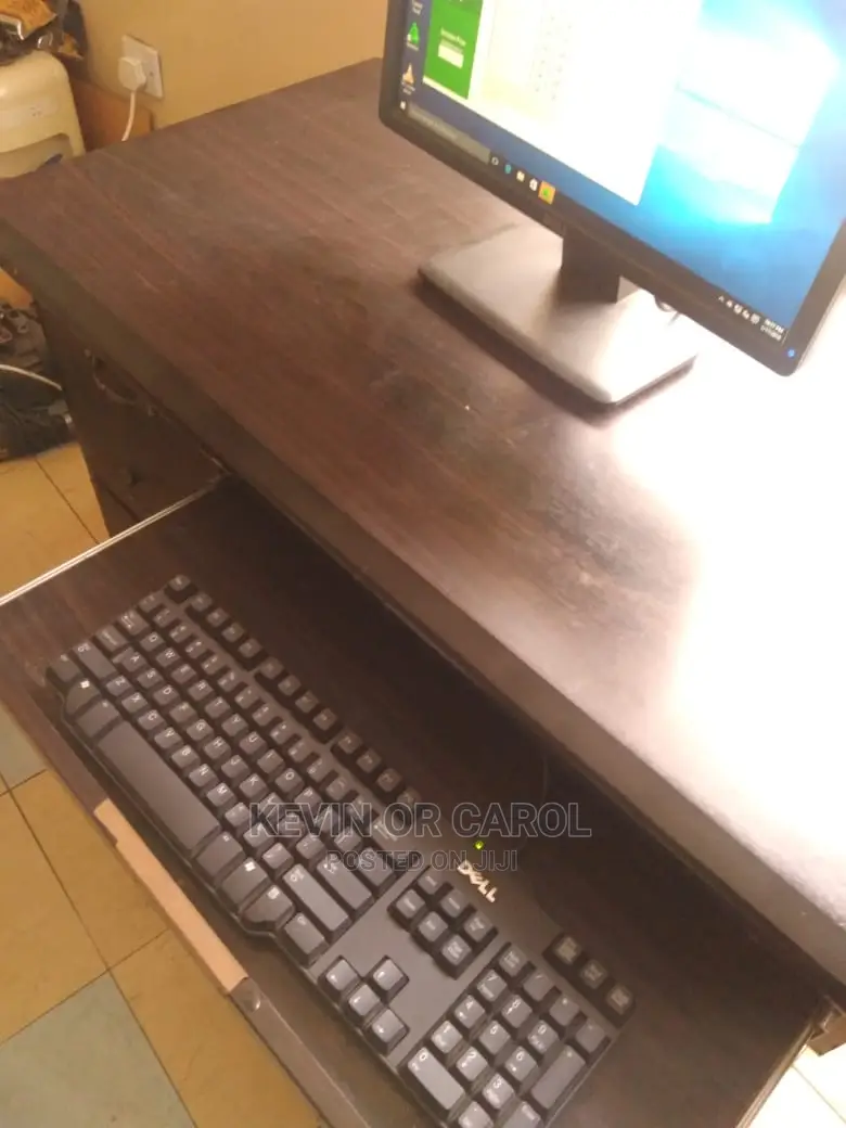 Desktop Computer Dell Vostro 3900 2GB Intel HDD 500GB