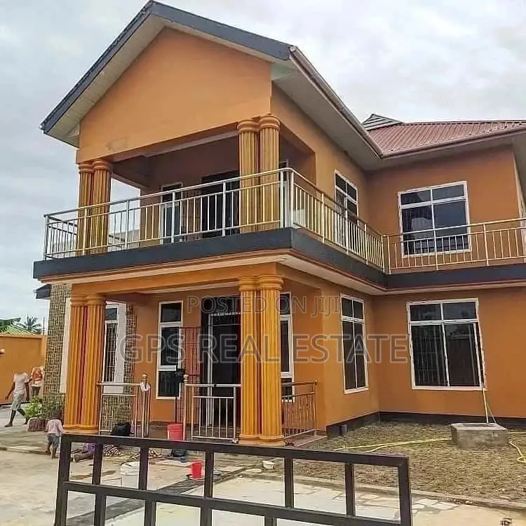 Four Bedroom House In Kibada Kigamboni For Sale