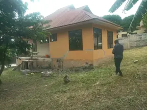 3bdrm House in Max Evarst, Kinondoni for Sale