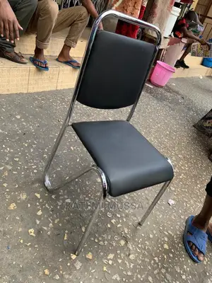 Viti Vya Ukumbi