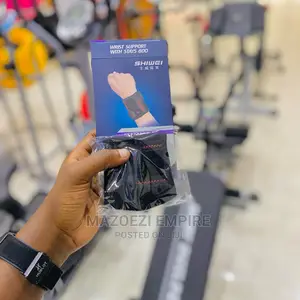 Wrist Support With Stays