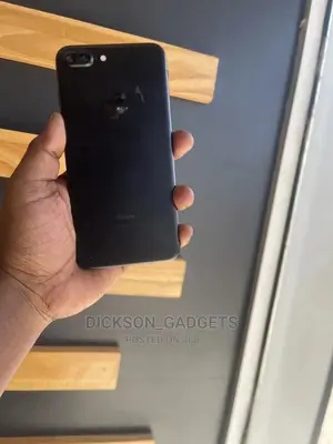 Apple iPhone 7 Plus 128 GB Black