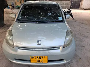 Toyota Passo 1.3 FWD 2005 Silver