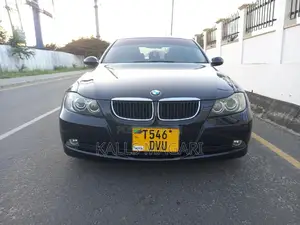 BMW 120i 2008 Black