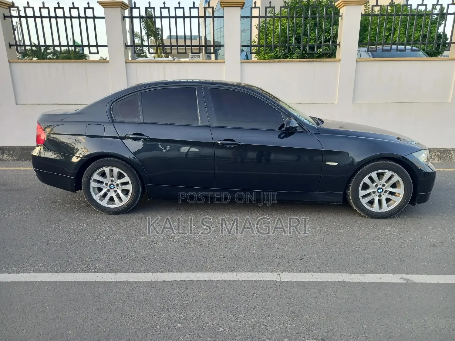 BMW 120i 2008 Black