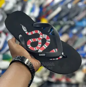 Slippers Gucci