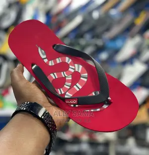 Slippers Gucci