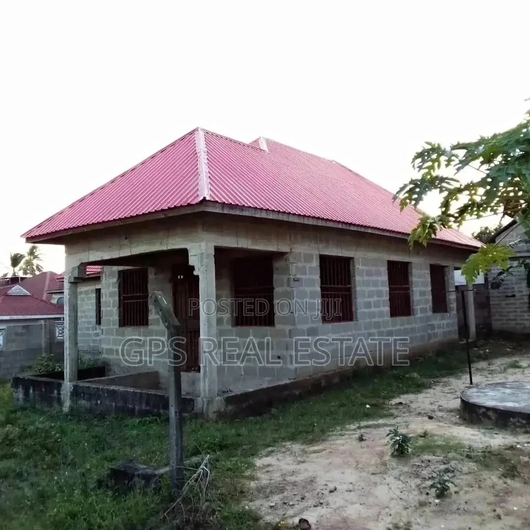 Three Bedroom House In Mbezi Makabe For Sale