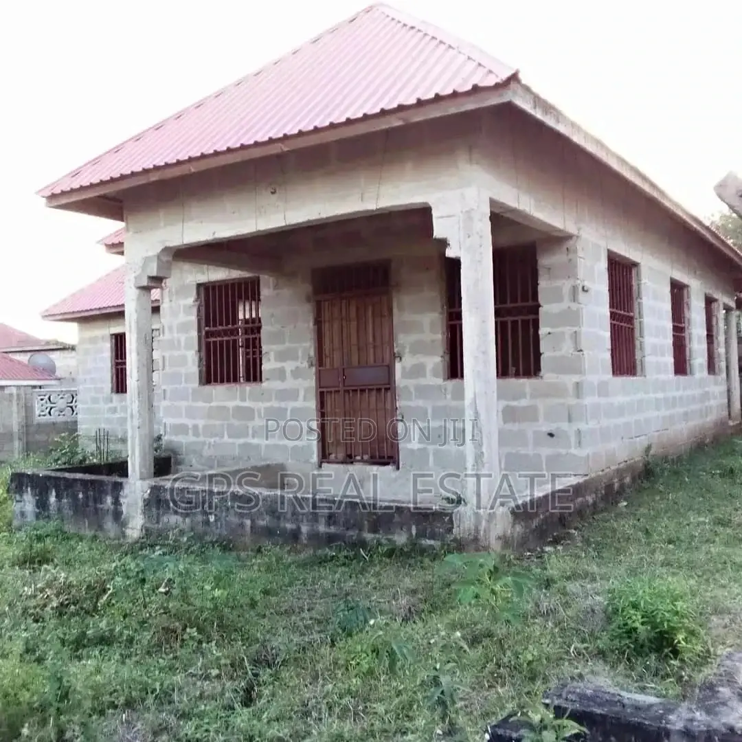 Three Bedroom House In Mbezi Makabe For Sale