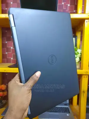 Laptop Dell Latitude 14 E7470 8GB Intel Core I5 SSD 256GB