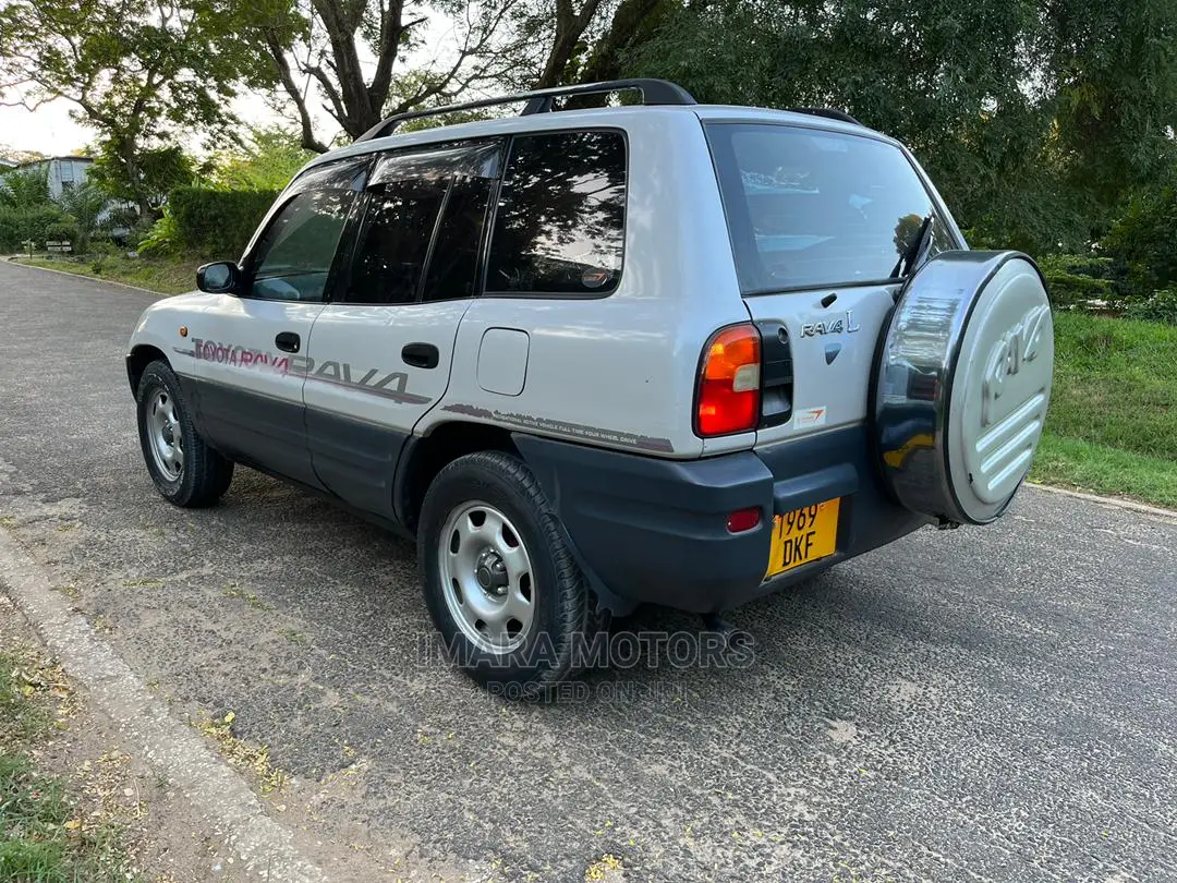 Toyota RAV4 1999