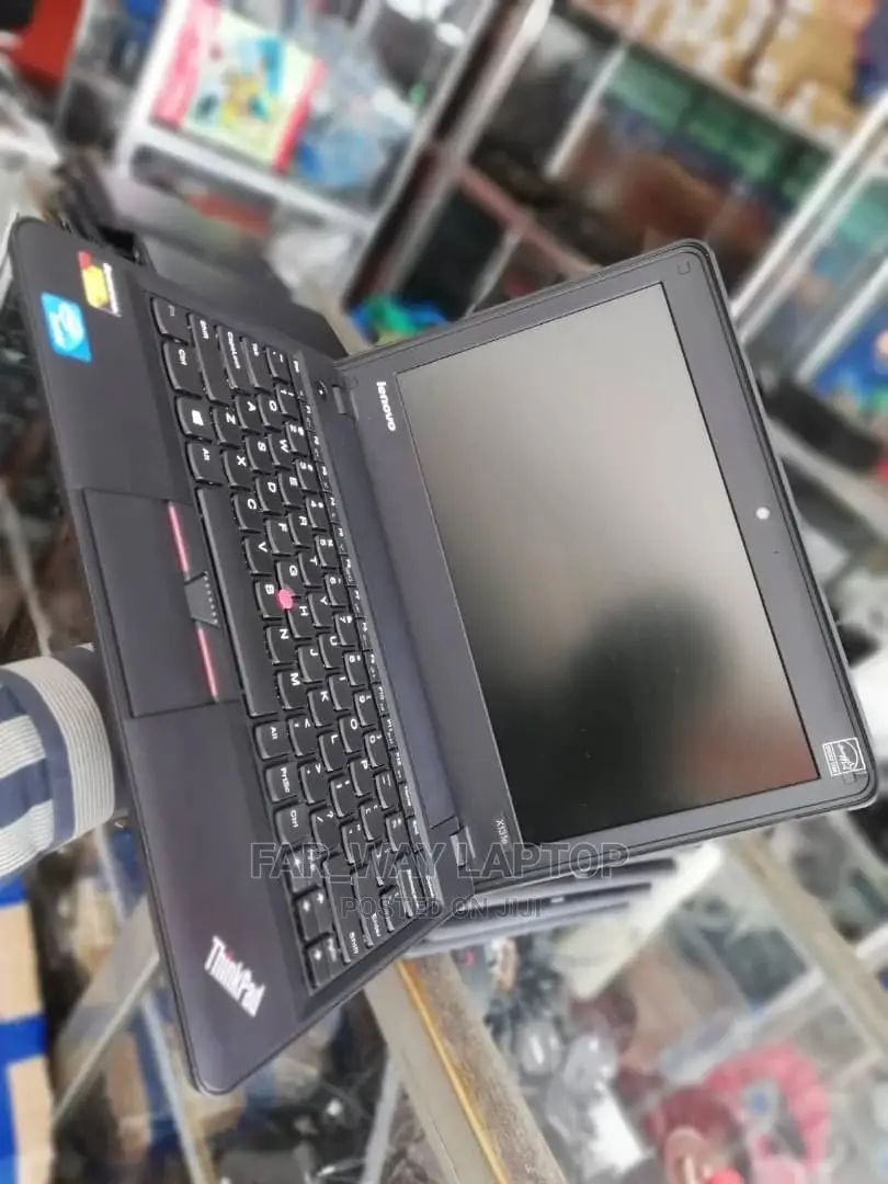 New Laptop Lenovo ThinkPad X131e 4GB Intel Pentium HDD 320GB