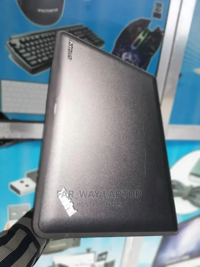 New Laptop Lenovo ThinkPad X131e 4GB Intel Pentium HDD 320GB