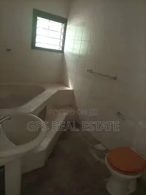 5bdrm House in Maxposh, Masaki for Sale