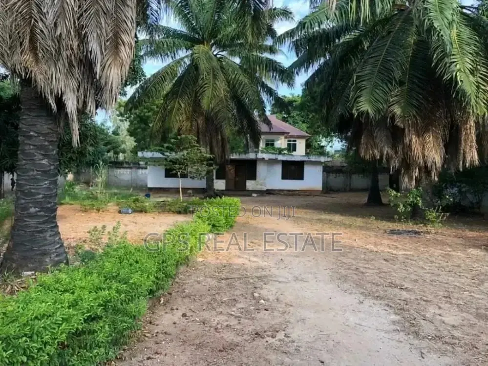 4bdrm House in Maxposh, Kinondoni for Sale