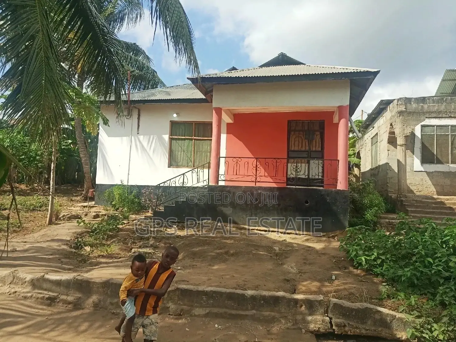 3bdrm House in Maxposh, Kinondoni for Sale