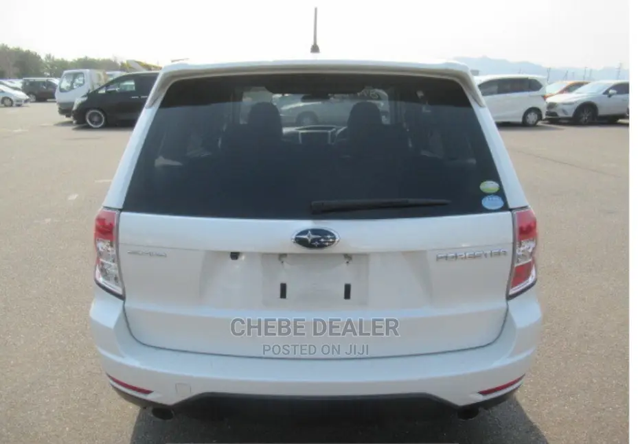 Subaru Impreza 2.5i Sedan 2011 White