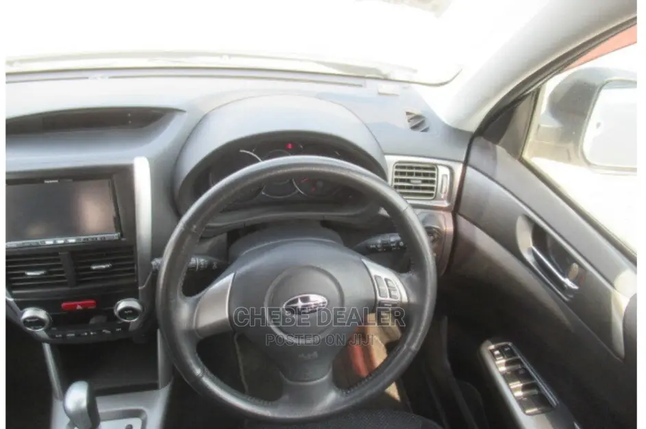 Subaru Impreza 2.5i Sedan 2011 White