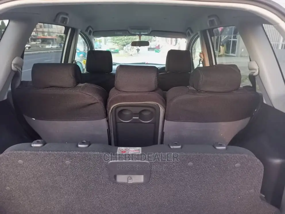 Subaru Impreza 2.5i Sedan 2011 White