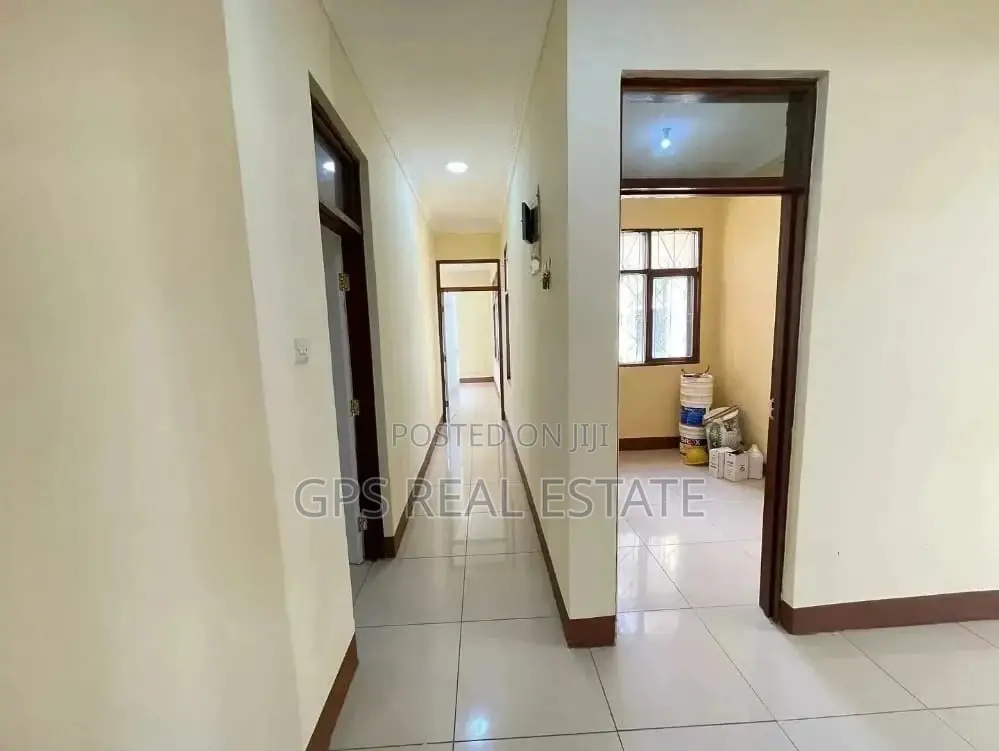 3bdrm House in Maxposh, Kinondoni for Sale