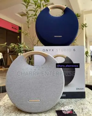 ONYX Studio 6 Speaker