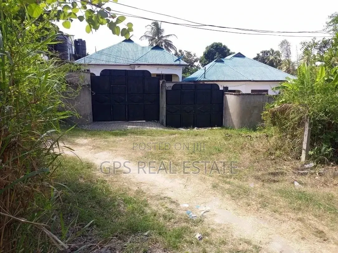 3bdrm House in Maxposh, Kinondoni for Sale