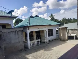 3bdrm House in Maxposh, Kinondoni for Sale