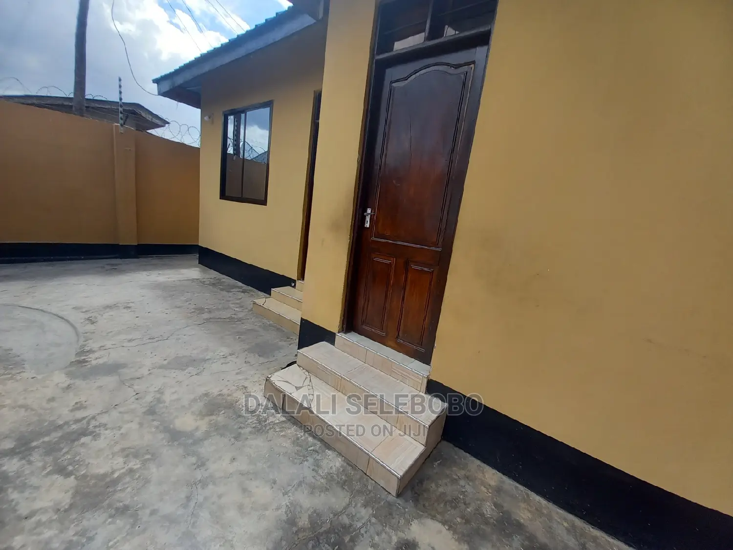 Furnished Studio Apartment in Sinza Kumekucha for Rent