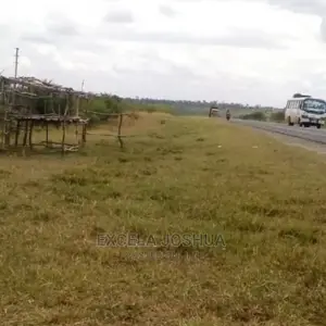 Shamba Linagusa Main Road Linauzwa Kiwangwa Bagamoyo