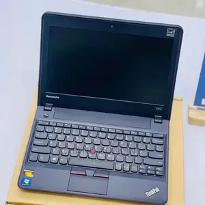 Laptop Lenovo ThinkPad X131e 4GB Intel Core 2 Duo HDD 320GB