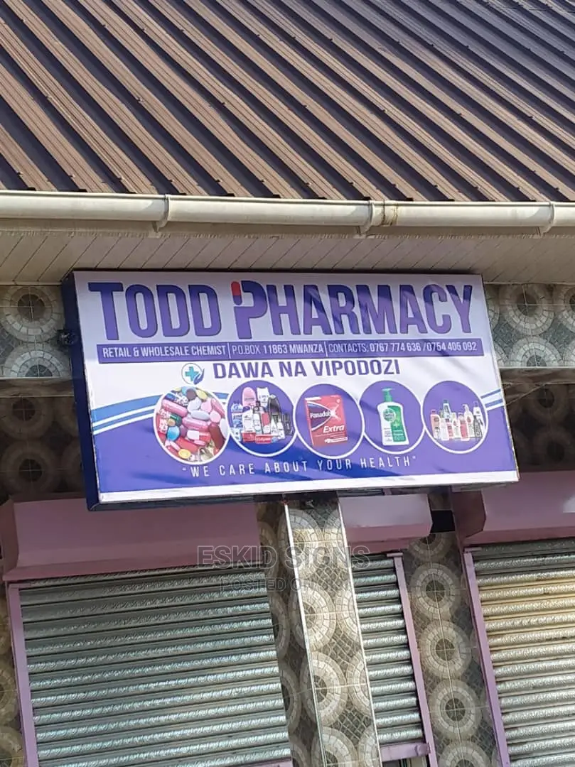 Printing Vipeperushi, T-Shirts, Banners, Stickers, Labels